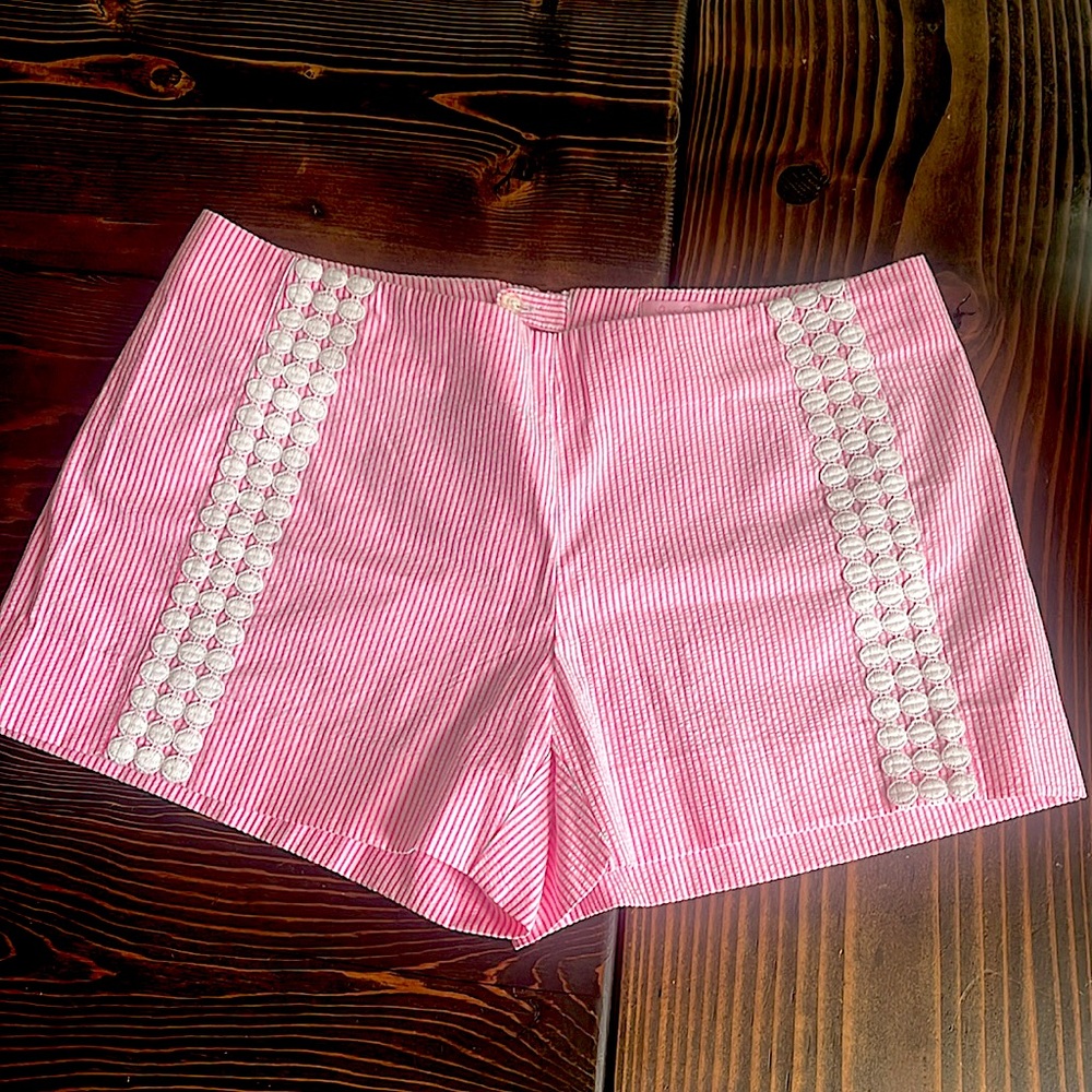 Lilly Pulitzer Lisa Women’s Shorts Sz 2 Seersucker Pink Striped